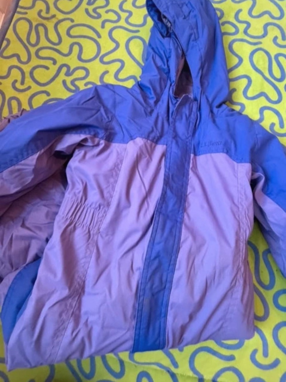 L.L. Bean cold buster snowsuit size 4T purple